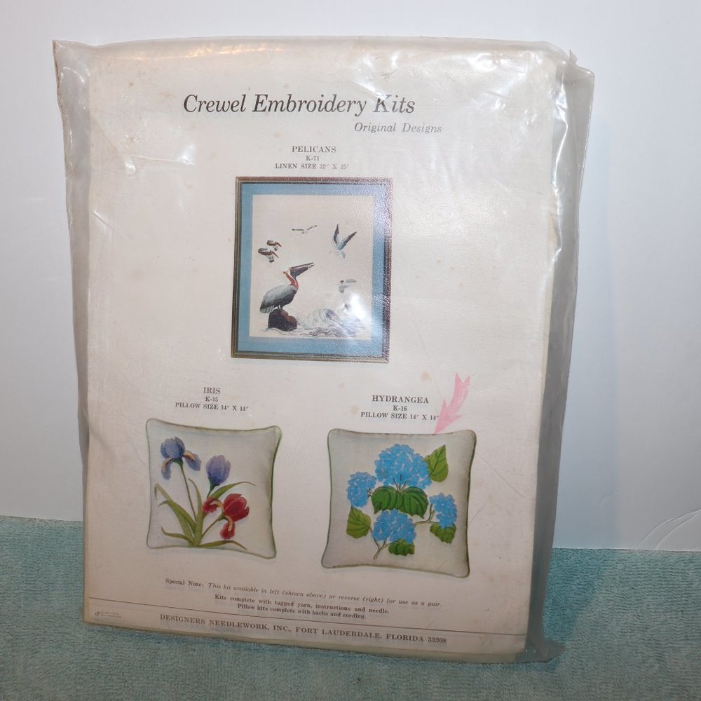 Crewel Embroidery Kit K-16 Hydrangea Pillow